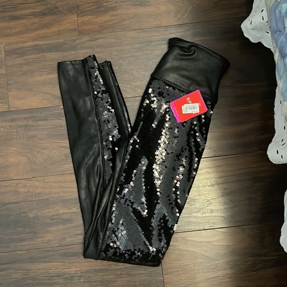 NWT Spanx Sequin Leggings - Picture 3 of 5